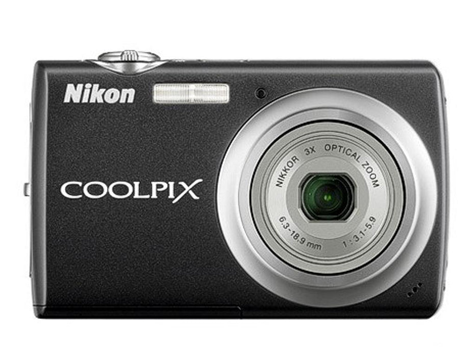 Coolpix S220 - Compact Camera